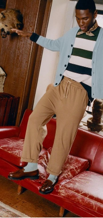 Image homme habit maison 14